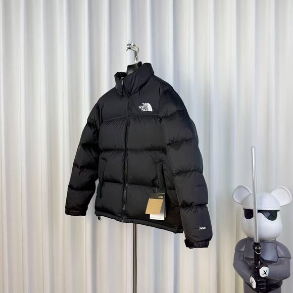 The North Face 1996 Retro Nuptse 700 Fill Packable Jacket - Picture 3 of 9